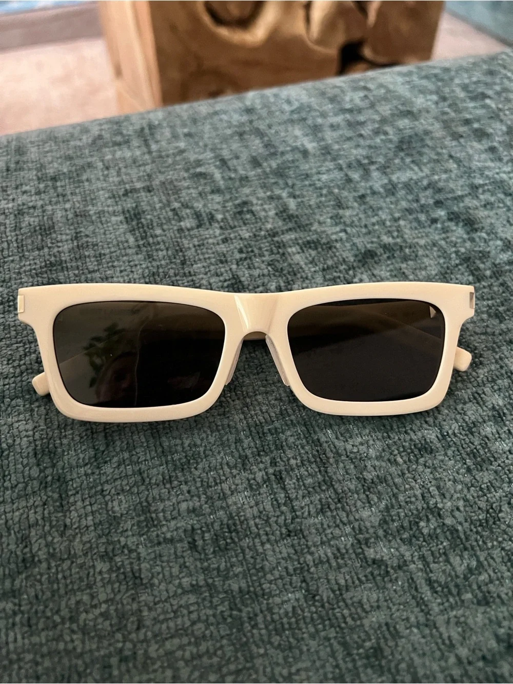 Saint Laurent Betty Sunglasses with original box